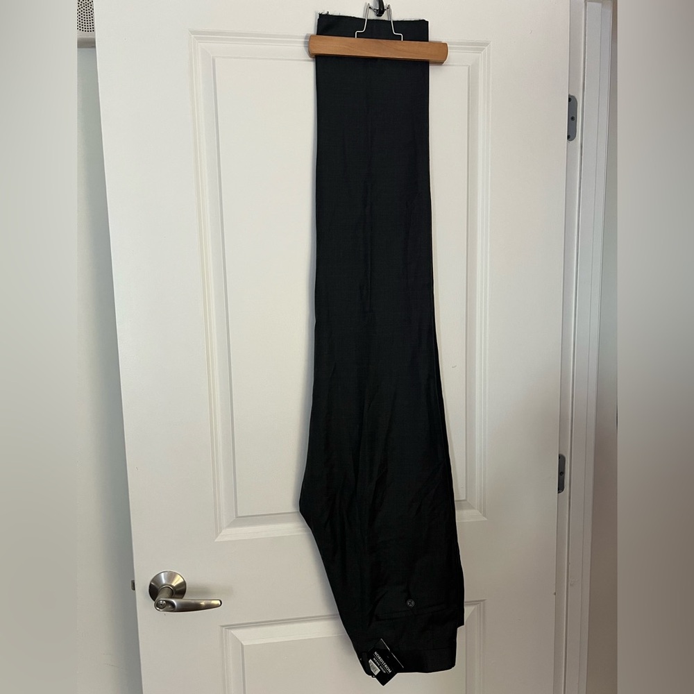 Nordstrom Men's Dark Charcoal Dress Pants